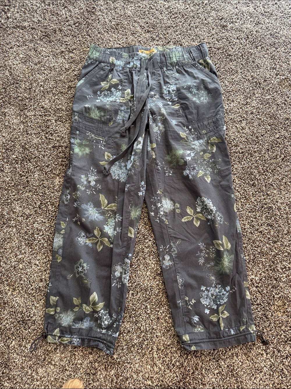 Democracy Gray Floral Cargo Drawstring Pants